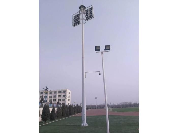 永昌縣第五中學校園操場15米高桿燈竣工案例